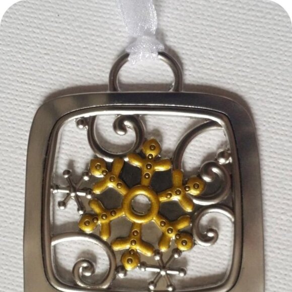 "Very Special Babysitter" Ornament *NEW* - Picture 2 of 2